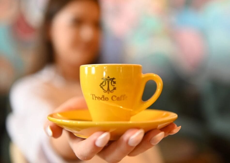 Një shije unike kafeje ofruar me stil